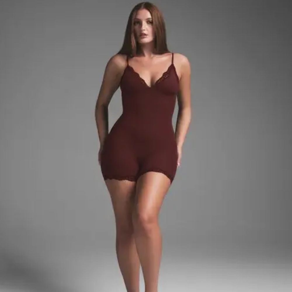 Skims Fits Everybody Lace Onesie- Oxblood